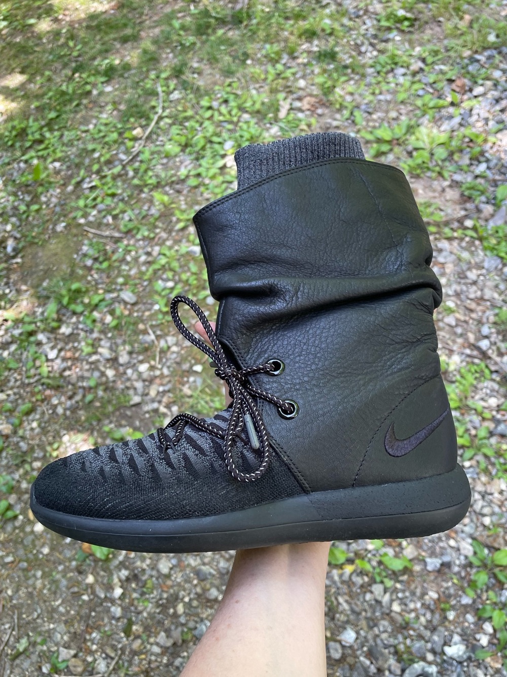 Nike Roshe Two Flyknit Hi Shoes Size 7 Woman’s